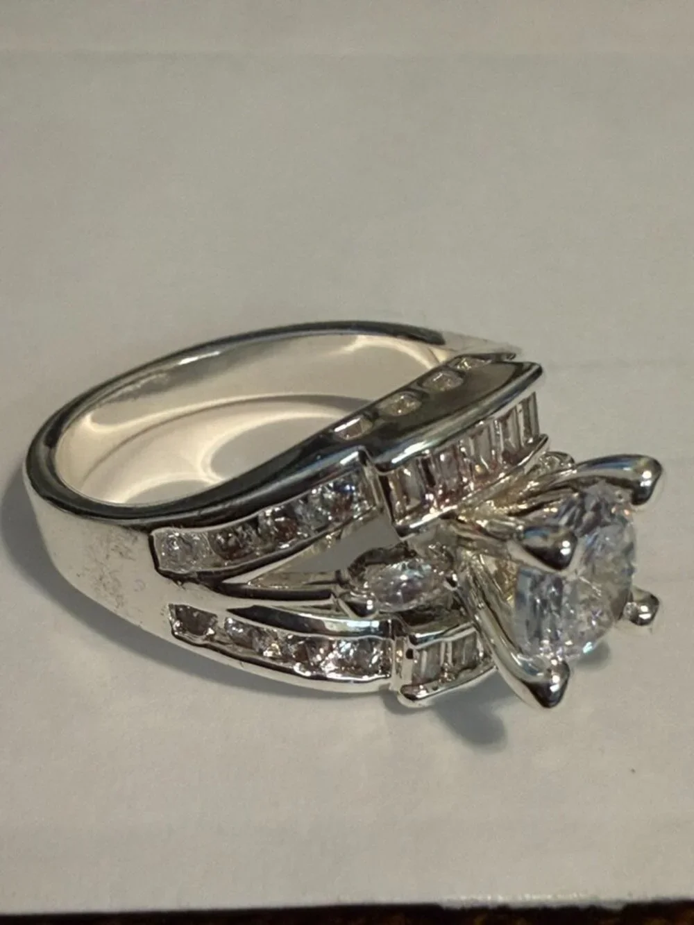 Gorgeous Silver-Plated CZ Baguette & Solitaire Statement Ring Size